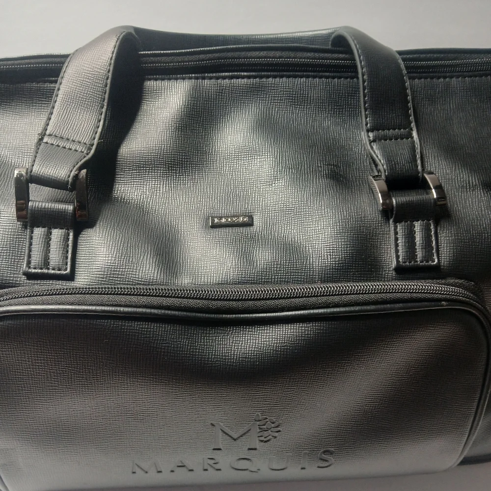Luxe Marquis 19